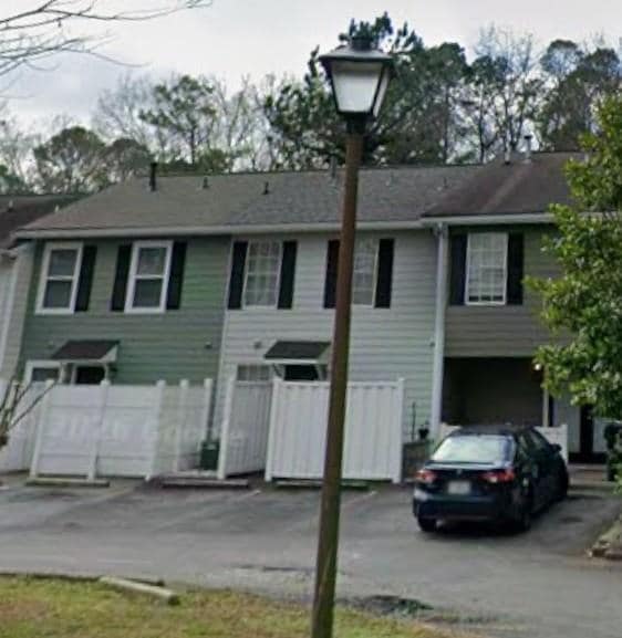 Building Photo - 4265 Grogan St