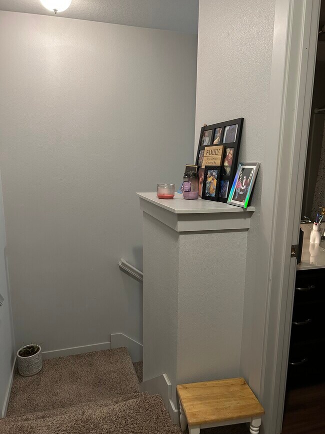 Foto del edificio - 4803 NE Oak Ln