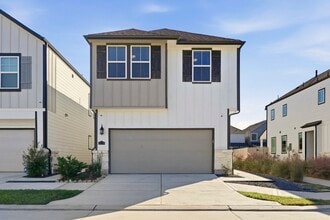 Building Photo - 14759 Slow River Ave