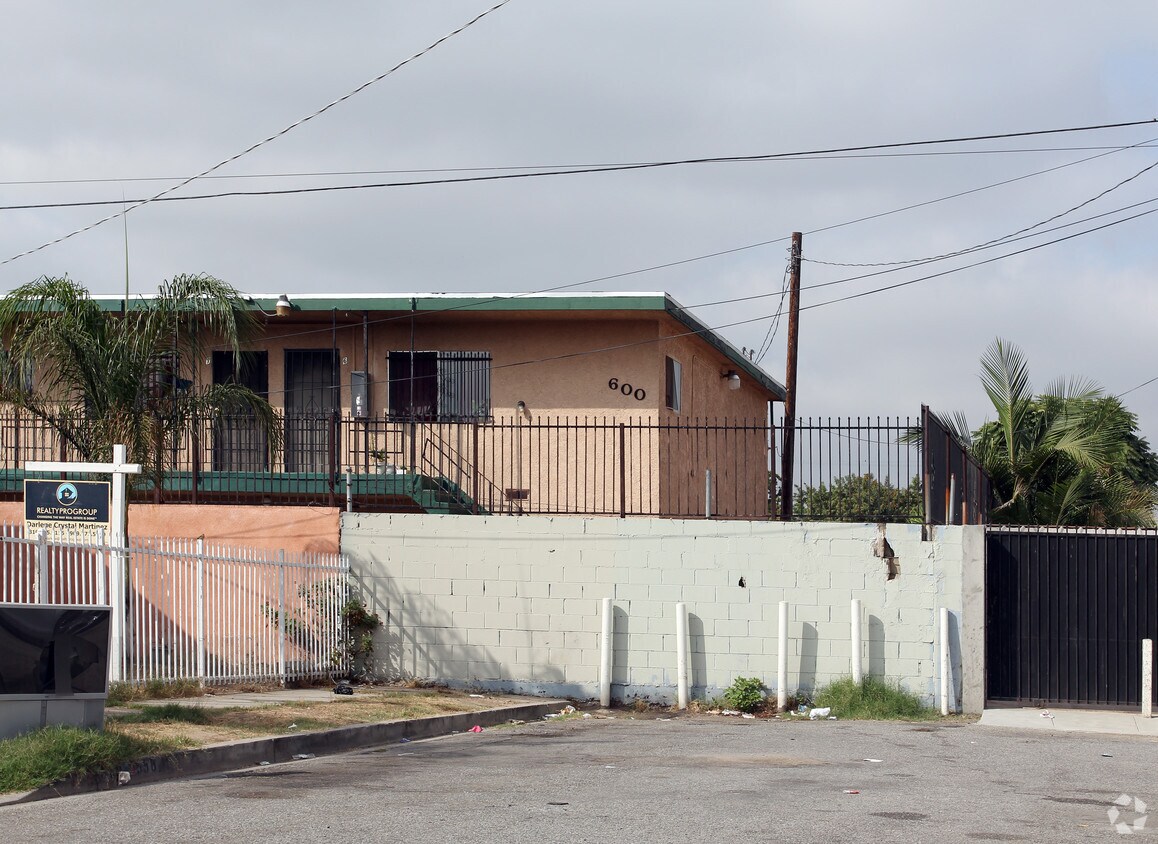 Foto del edificio - 600 W 93rd St