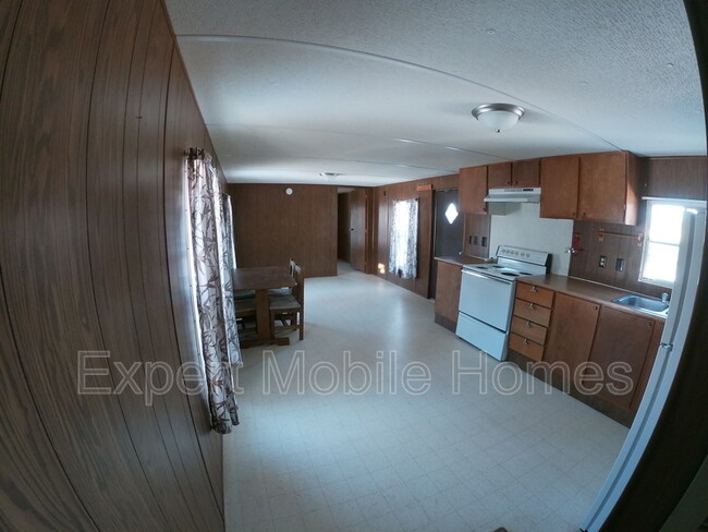 Building Photo - 142 Mercury Dr