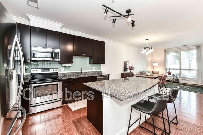 Building Photo - 815 N Patrick St