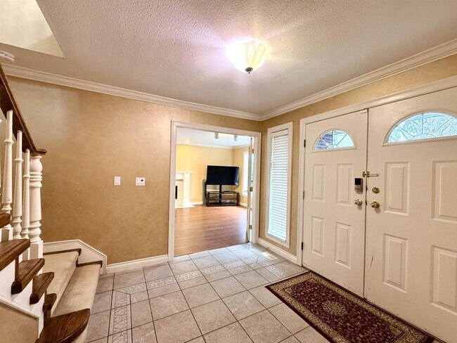 Photo du bâtiment - 1805-148A 148a St