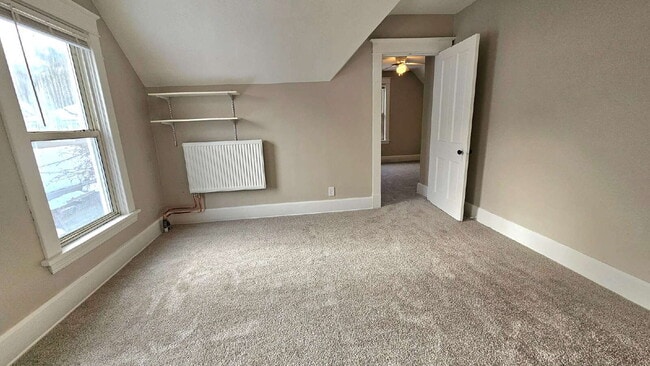 Building Photo - 3-Bed 1.5 bath Home on Payne Avenue with Spacious 2310 Sq Ft Layout – Ideal Saint Paul Living!"