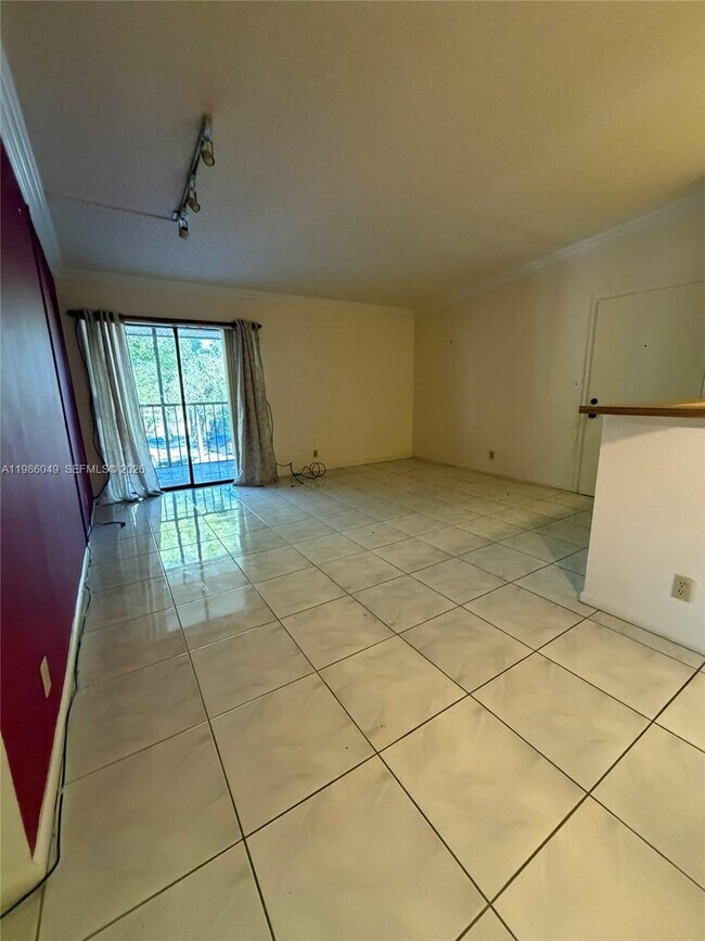 Foto del edificio - 15500 Lakes of Delray Blvd