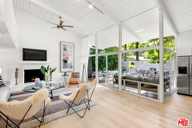 Foto del edificio - 2149 Basil Ln