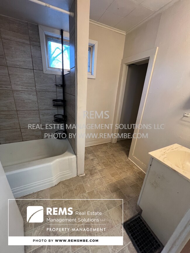 Foto del edificio - 1016-1016 Vine St