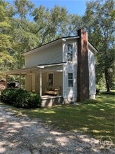 Building Photo - 1631 Rays Church Rd