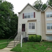 Building Photo - 172 Azalea Ct
