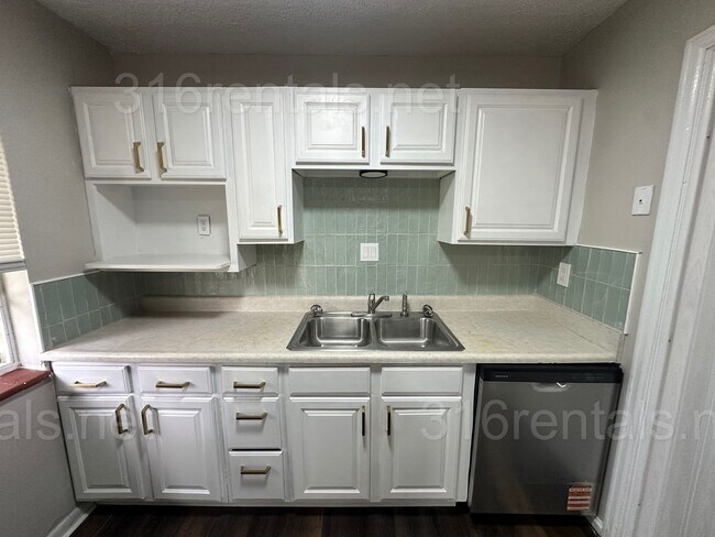 Foto del edificio - $1045 - 2 bed 1 bath - Single Family Home