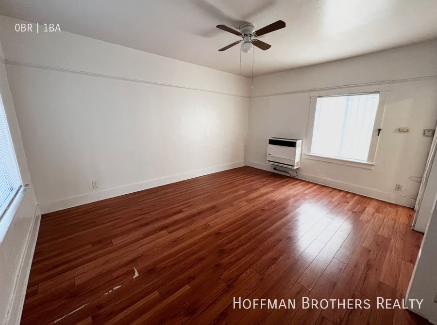 Foto principal - 324 E Esther St, Long Beach, CA 90813