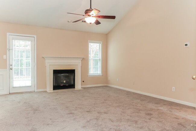 Building Photo - 47 Noah Dr