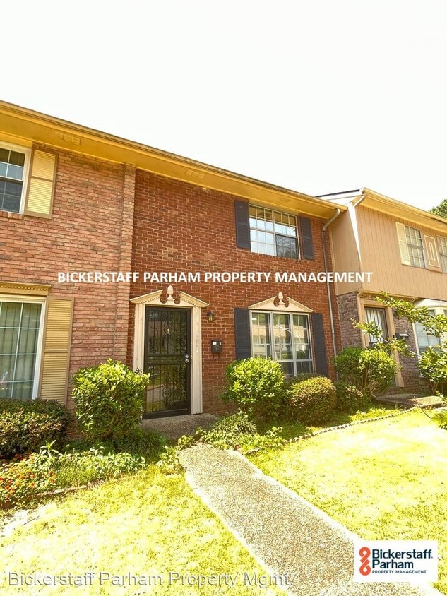 Primary Photo - 2 br, 1.5 bath House - 3866 Hawaii Way #2