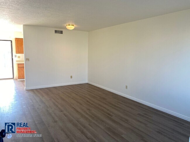 Foto del edificio - Townhome near Dixie State University