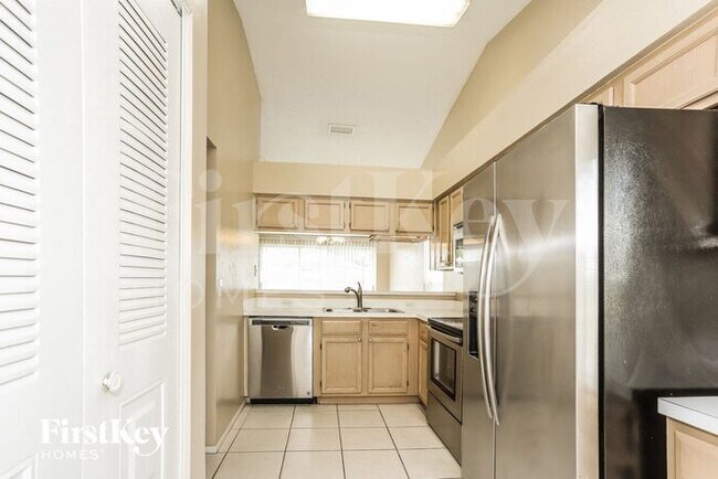 Building Photo - 1207 Etchfield Cir