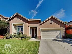 Building Photo - 5684 Brionne Dr