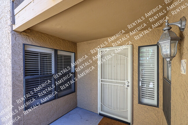 Building Photo - 8787 E Mountain View Rd