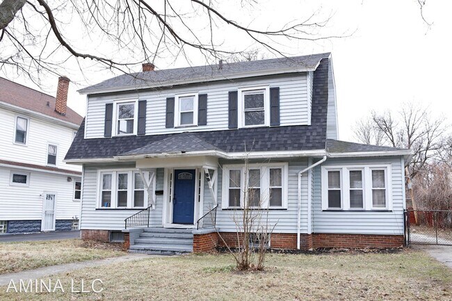 Foto del edificio - 3 br, 1.5 bath House - 89 Nye Park