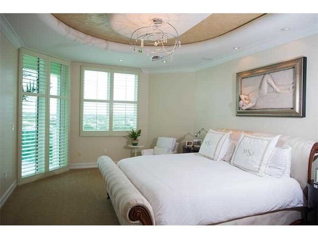 Building Photo - 500 SE Mizner Blvd