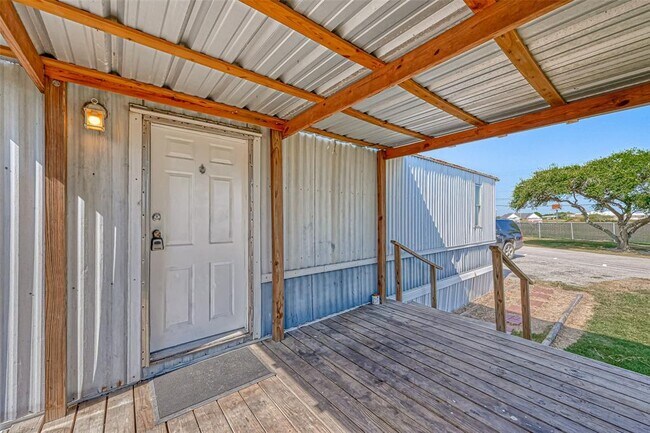 Building Photo - 321 Wheeler Dr