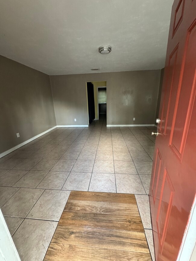 Building Photo - 1863 Nekoma Ct