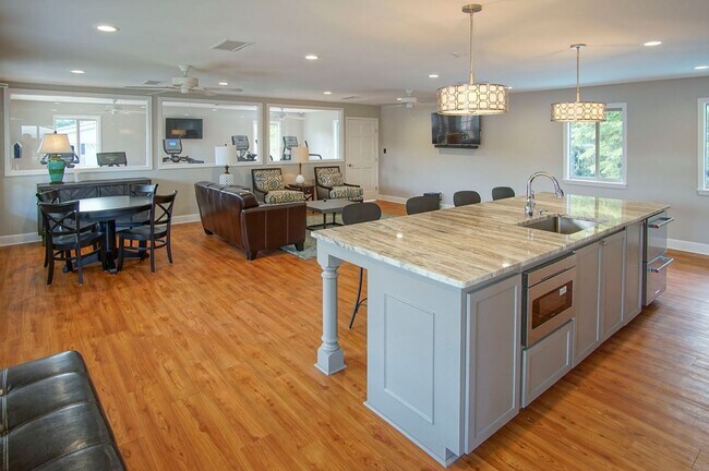 Building Photo - cph7