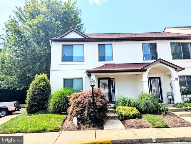 Building Photo - 54 Queen Caroline Ct
