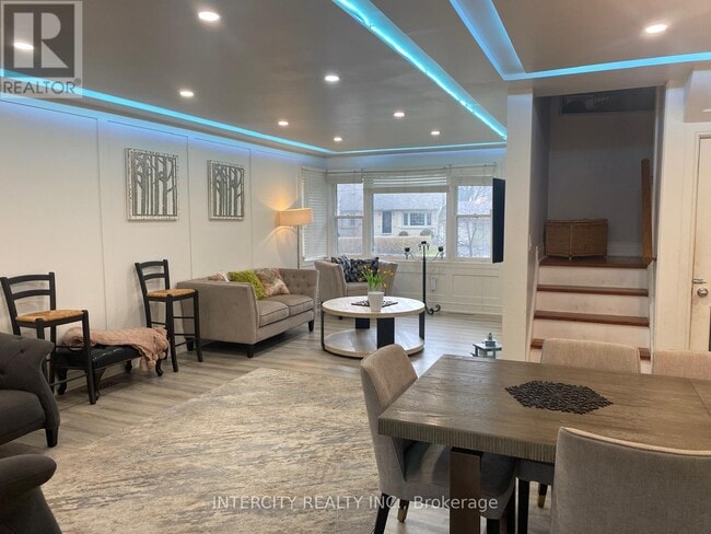 Building Photo - 11 Morton Ave