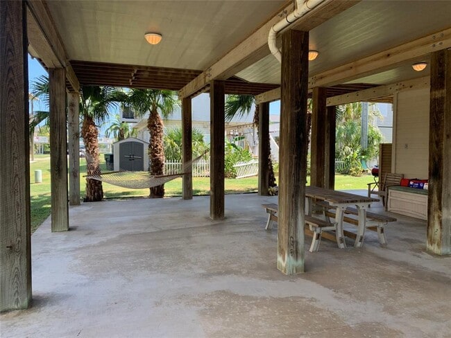 Building Photo - 13807 Mutiny Ln