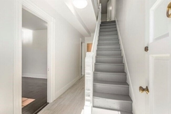 Foto del edificio - 16 Highland Ave