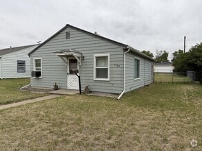 Building Photo - 2320 7th Ave S