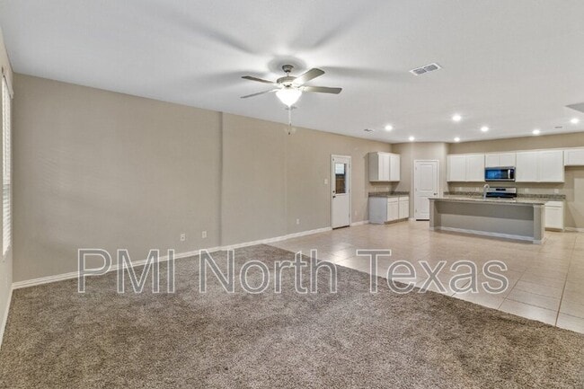 Building Photo - 3839 Barnett Rd