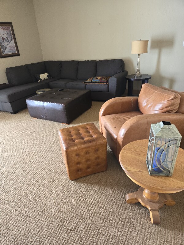 Foto del edificio - 124 Fairway Ln