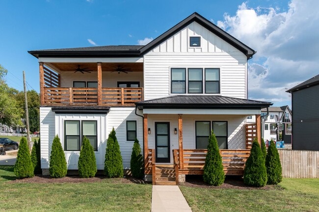 Modern 4-Bedroom Home with Stylish Finishe... - Modern 4-Bedroom Home with Stylish Finishe...