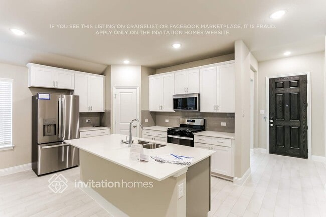 Building Photo - 701 Rain Barrel Pl