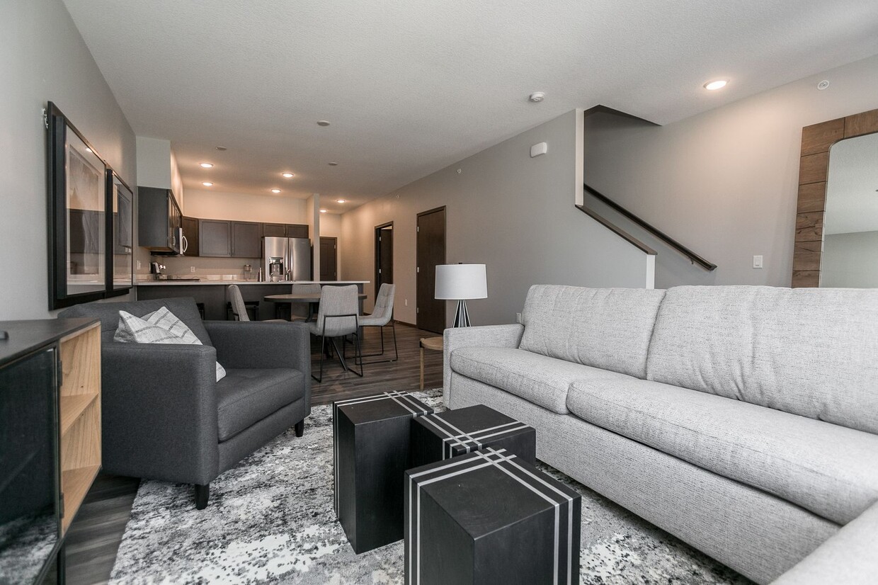 Primary Photo - Fully Furnished New Construction Townhome ...
