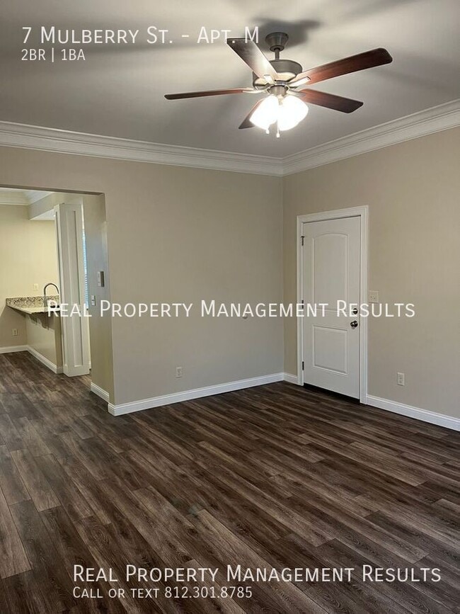 Building Photo - 7 Mulberry St