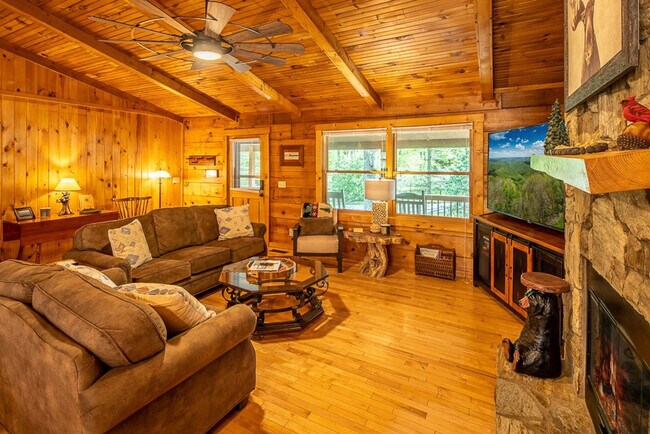 Building Photo - 106 Mountain Laurel Ln