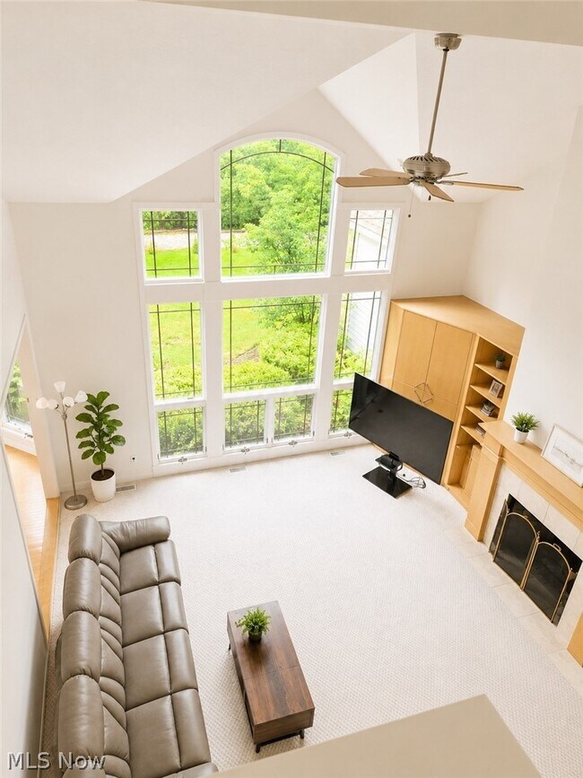 Building Photo - 39710 Alsace Ct