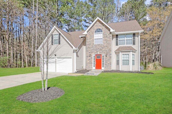 Building Photo - 3535 Oakshire Way SE