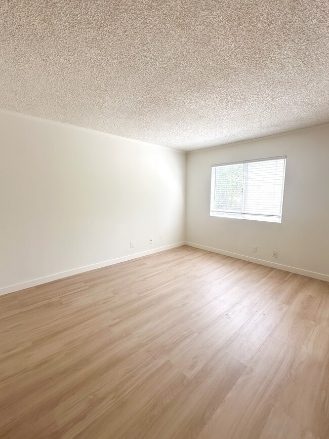Master - 20342 Rue Crevier