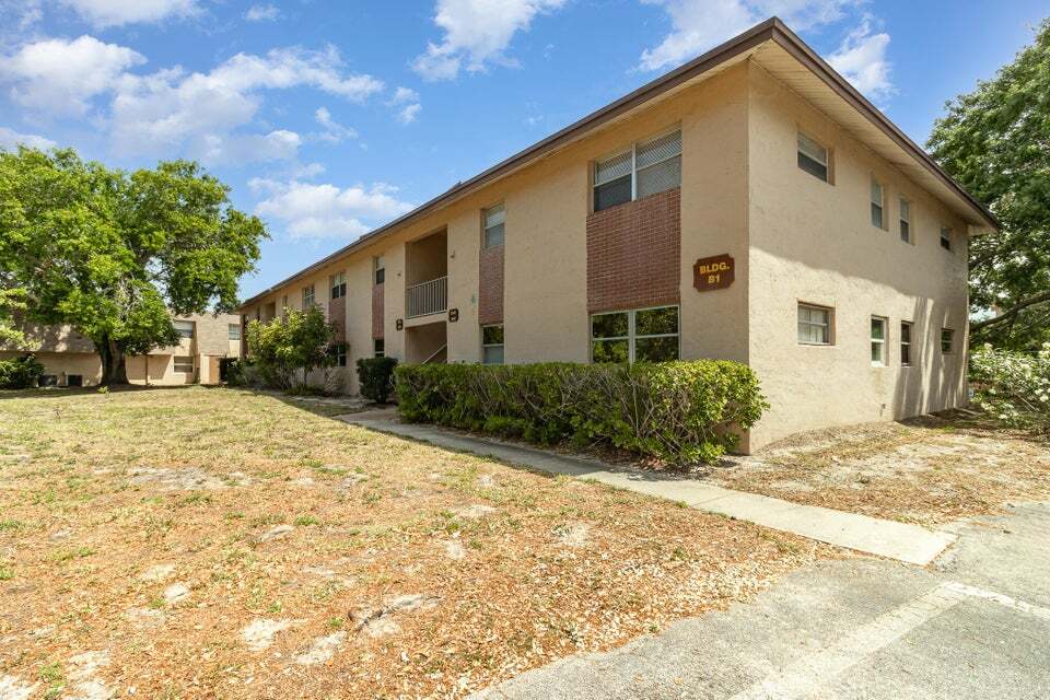 Foto principal - 3135 Shady Dell Ln