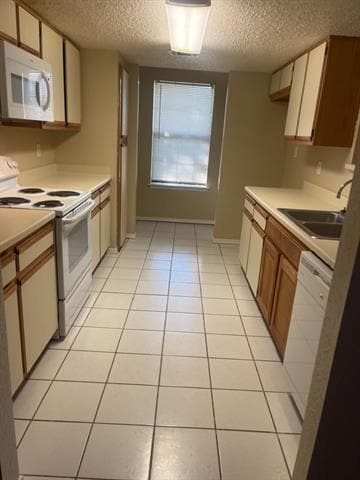 Building Photo - 4328 Hulen Cir E