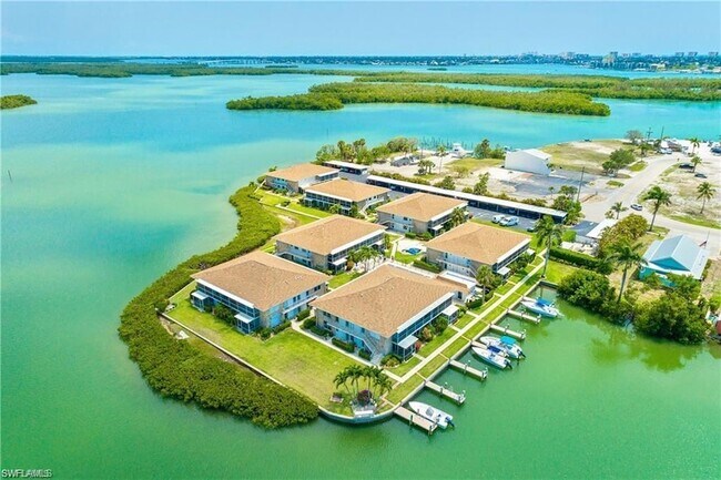 Foto del edificio - 330 Kon Tiki Dr