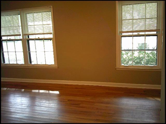 Foto del edificio - 303 Brookside Dr