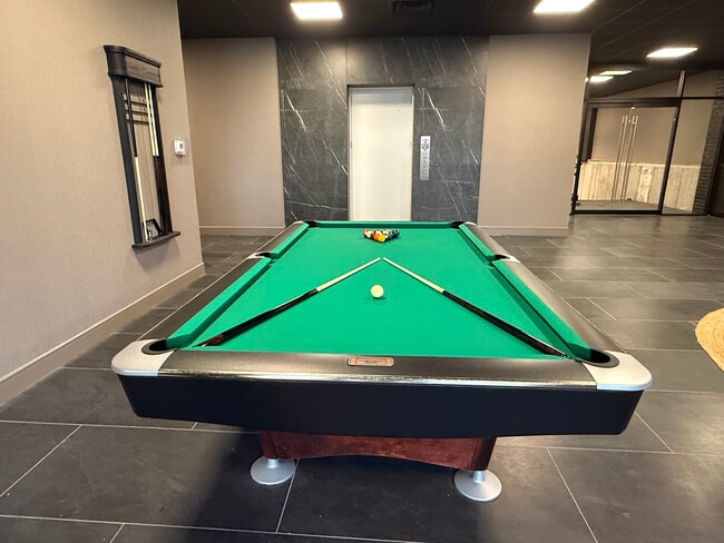 Pool Table - 215 Newark Pompton Tpke