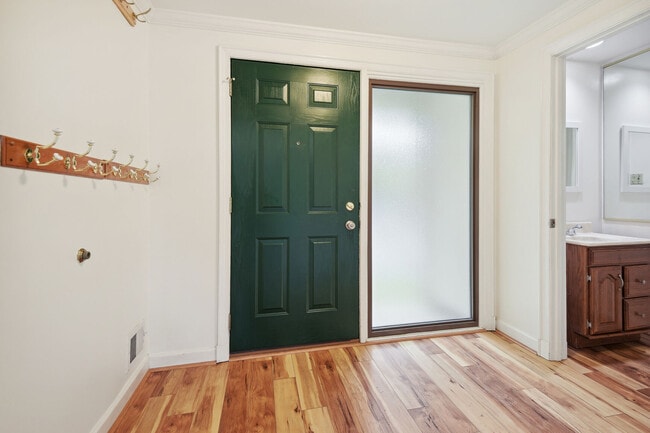 Photo - 19407 Battleridge Way Townhome