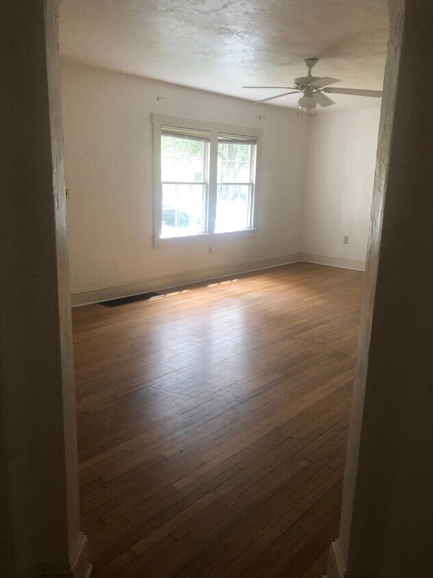 Living room - 124 James Ave