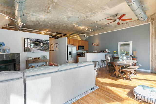 Foto del edificio - 1151 W 14th Pl