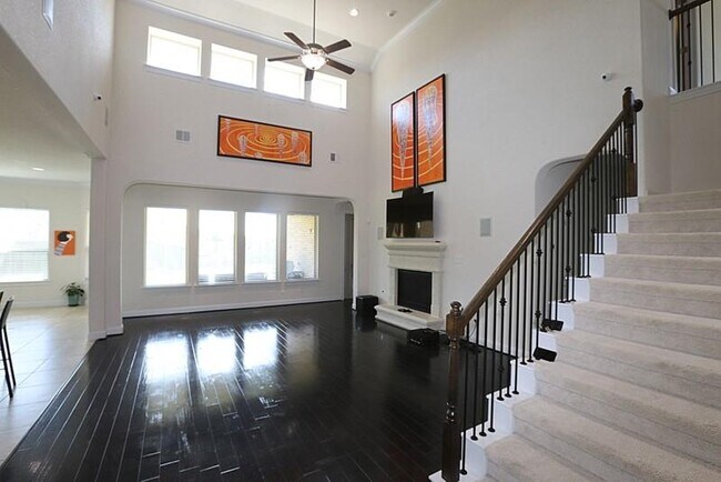 Foto del edificio - 20102 Elaine Rose Court